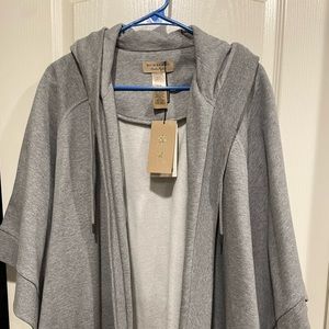 Authentic Burberry Gray Cape NWT